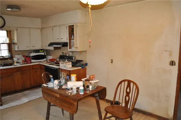 $170,000 | 6007 Savannah Road, St. Joseph, MO 64505