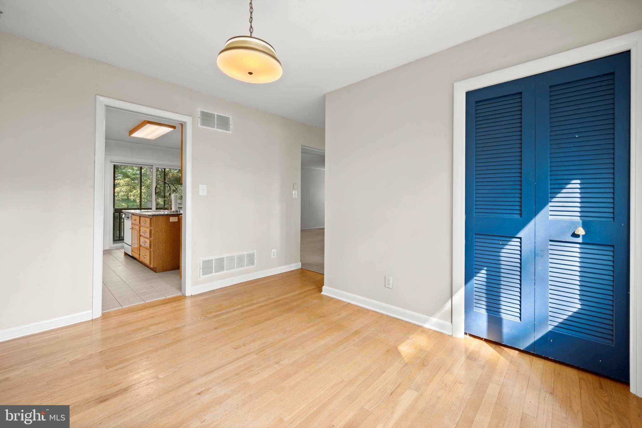 2902 Timber Ridge Drive Mount Airy, MD 21771 - Photo 11 of 40