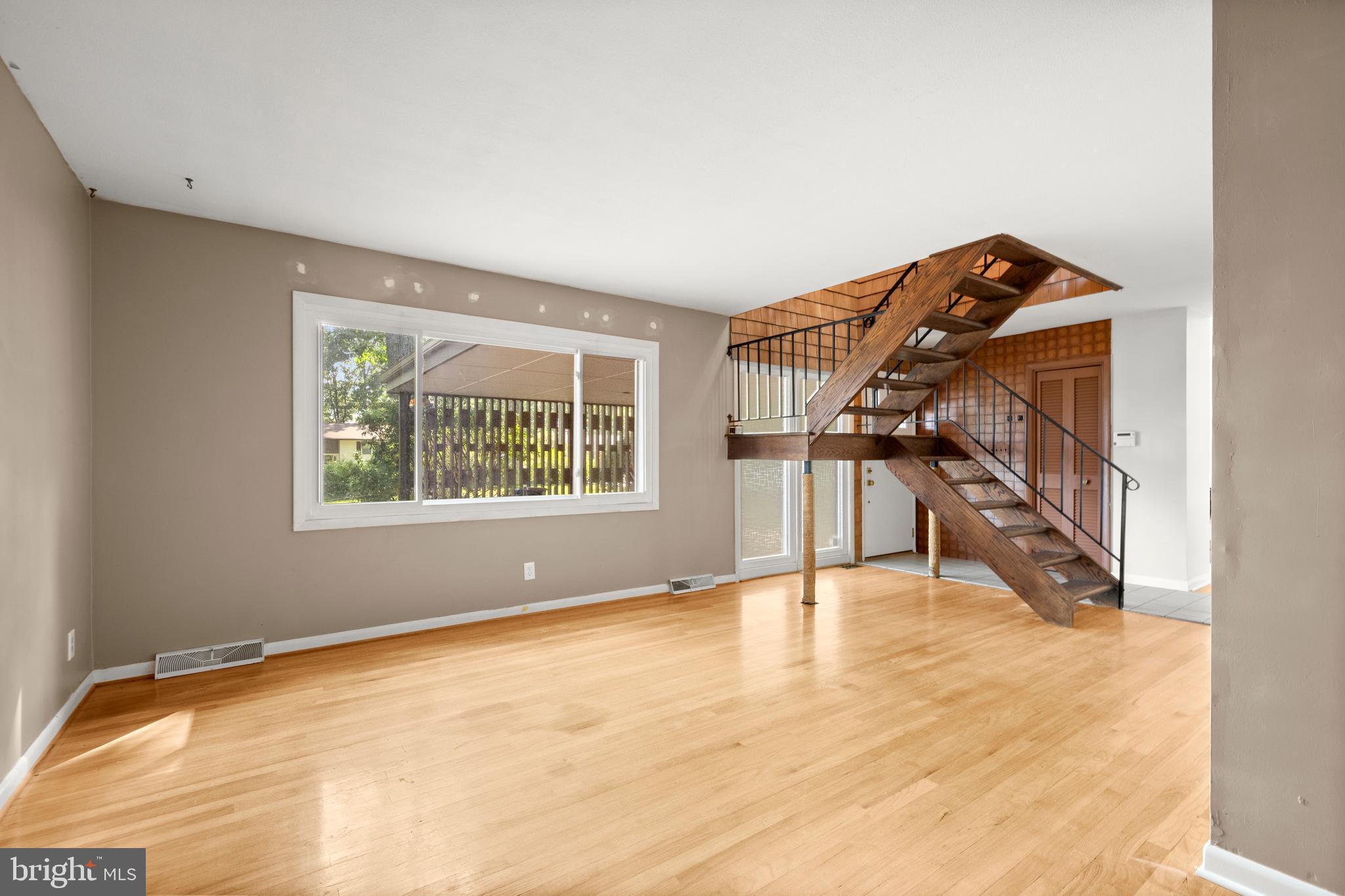 2902 Timber Ridge Drive Mount Airy, MD 21771 - Photo 9 of 40