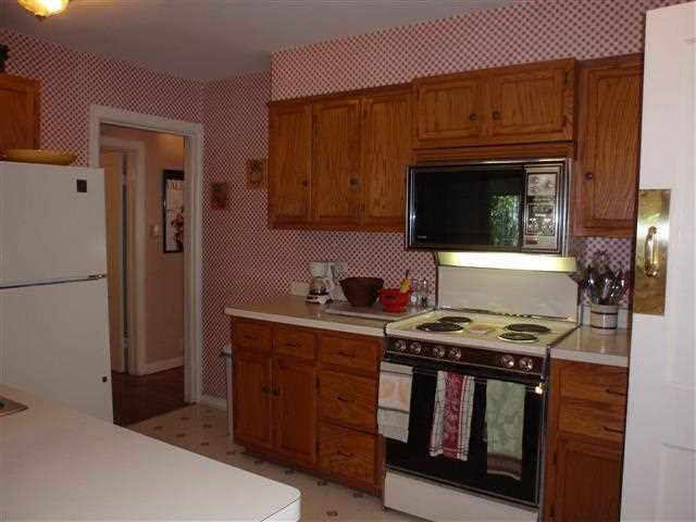 305 South Umbarger Road Muncie, IN 47304 - Photo 12 of 30 Gallery Image 12