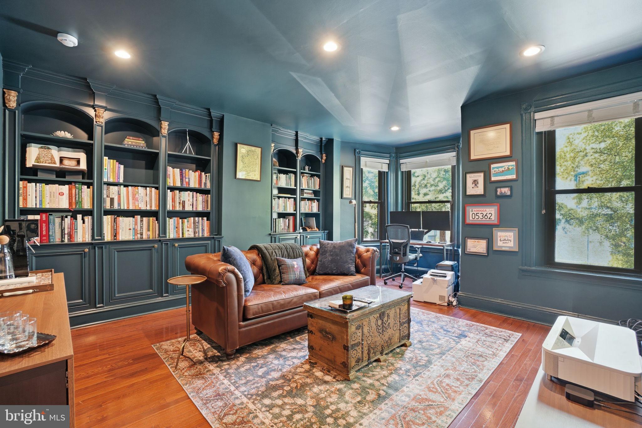 1326 Corcoran Street Northwest Washington, DC 20009 - Photo 13 of 38