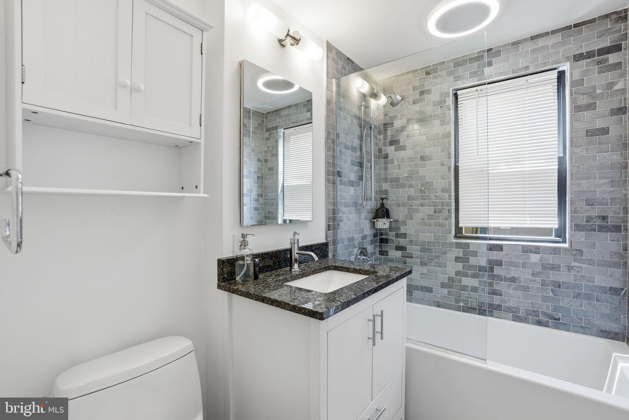 1326 Corcoran Street Northwest Washington, DC 20009 - Photo 19 of 38