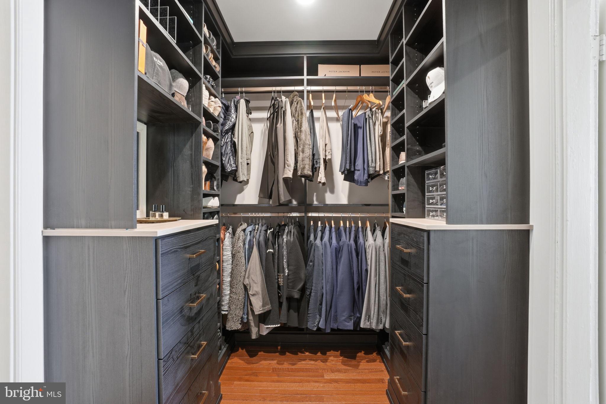 1326 Corcoran Street Northwest Washington, DC 20009 - Photo 20 of 38