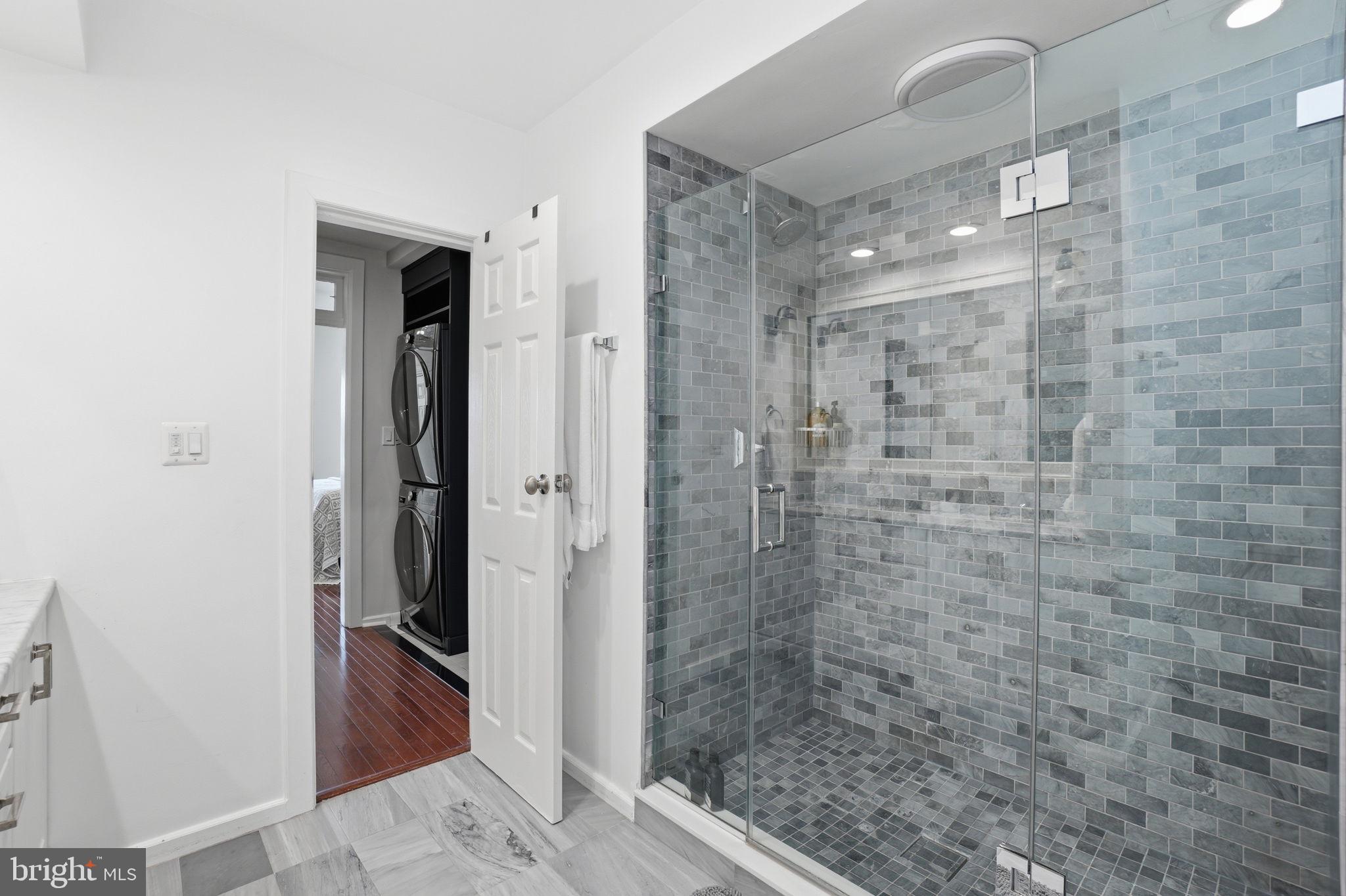 1326 Corcoran Street Northwest Washington, DC 20009 - Photo 22 of 38