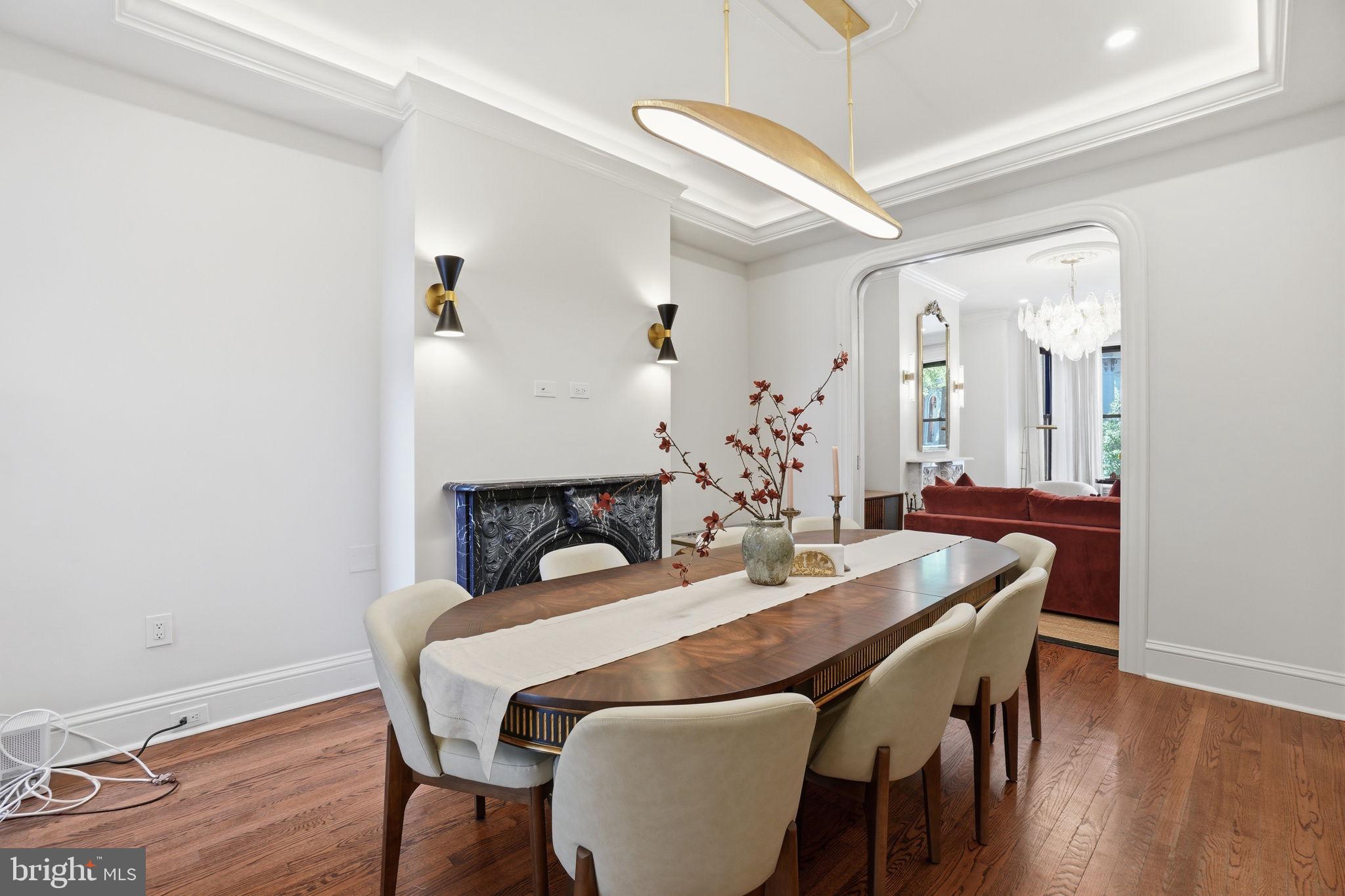 1326 Corcoran Street Northwest Washington, DC 20009 - Photo 5 of 38