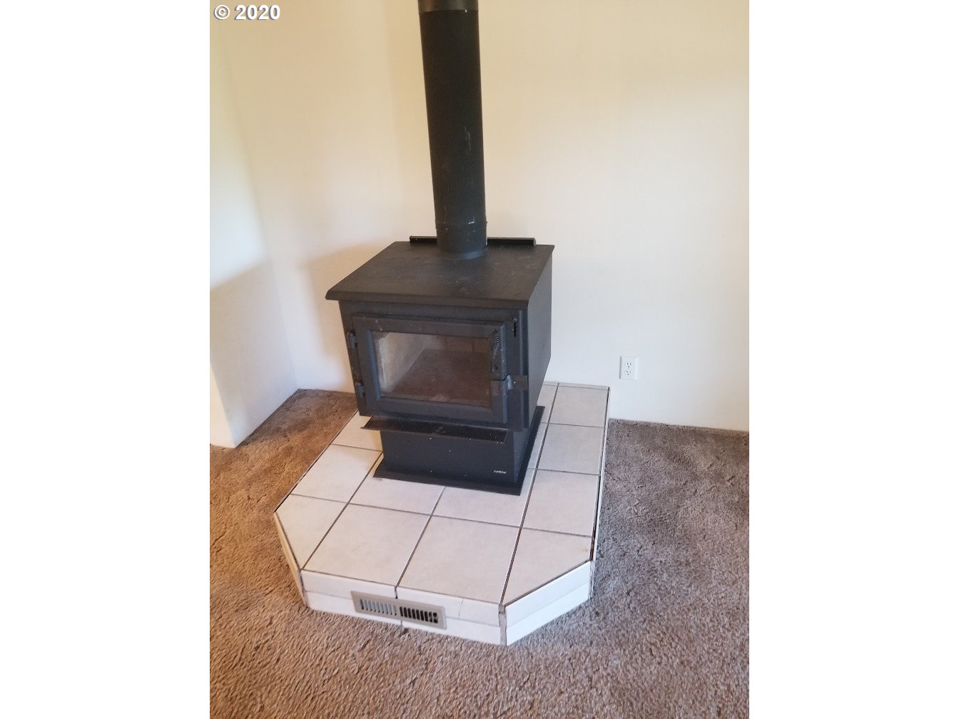 11169 South Myrtle Road Myrtle Creek, OR 97457 - Photo 7 of 24 Gallery Image 7