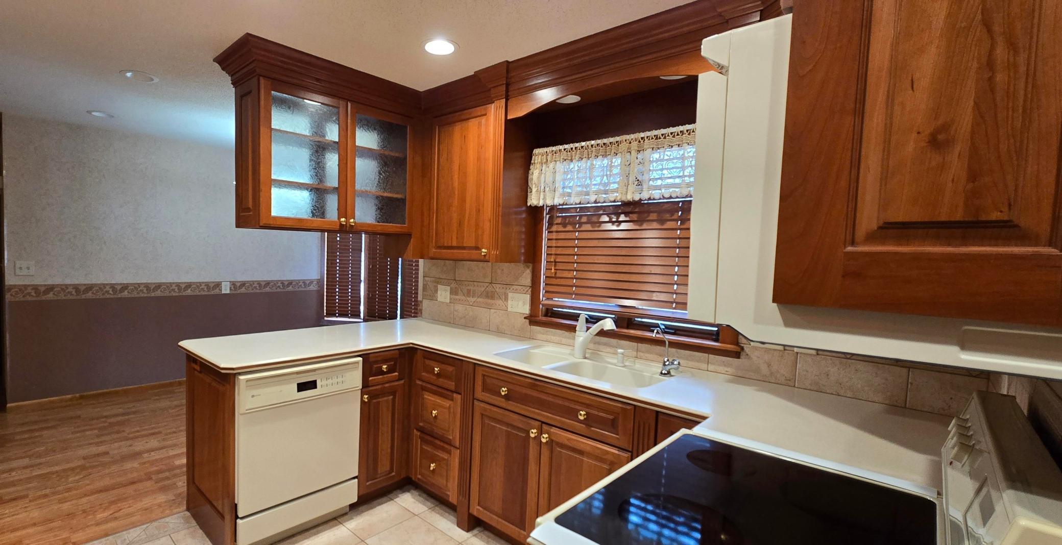 313 3rd Avenue North Emmons, MN 56029 - Photo 16 of 38