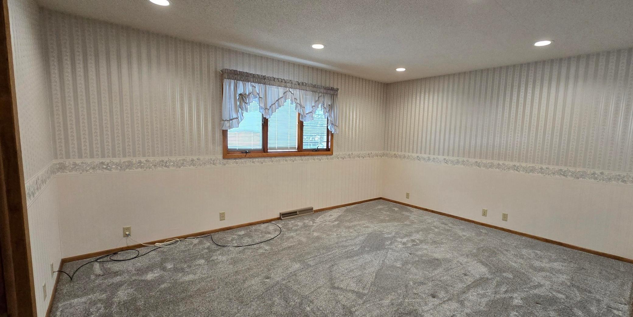 313 3rd Avenue North Emmons, MN 56029 - Photo 23 of 38