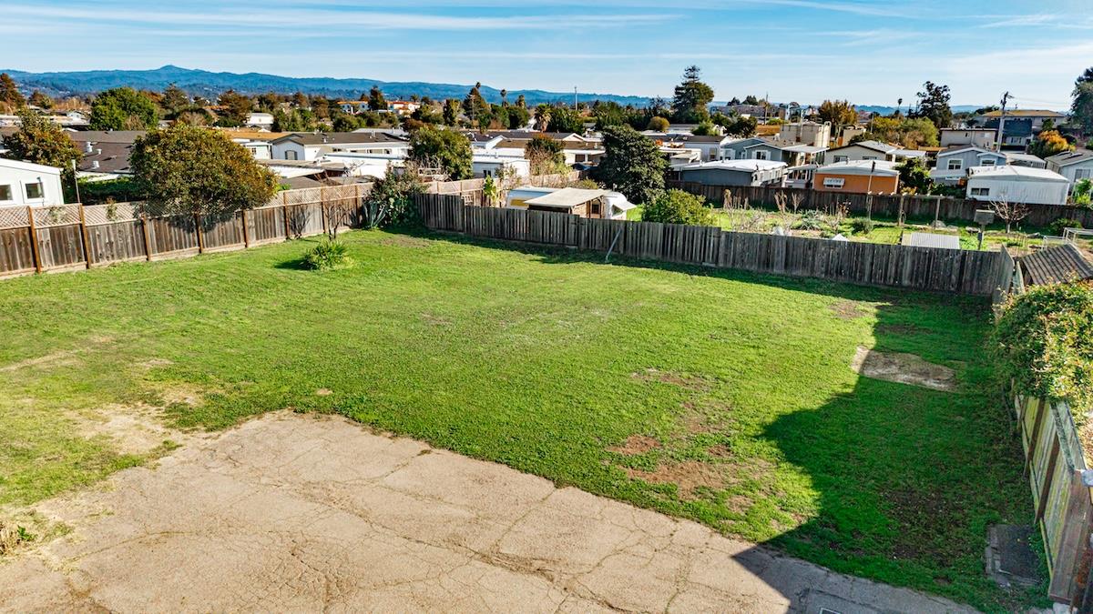 0 Roland Santa Cruz, CA 95062 - Photo 4 of 14 a view of a city