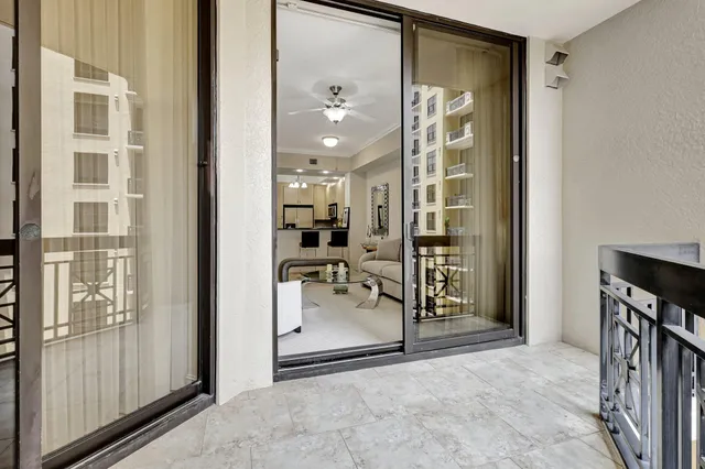 $599,000 | 701 South Olive Avenue, Unit 1208, West Palm Beach, FL 33401