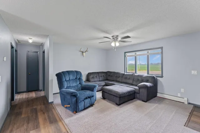 $389,900 | 7320 90th Street Southeast, Stewartville, MN 55976