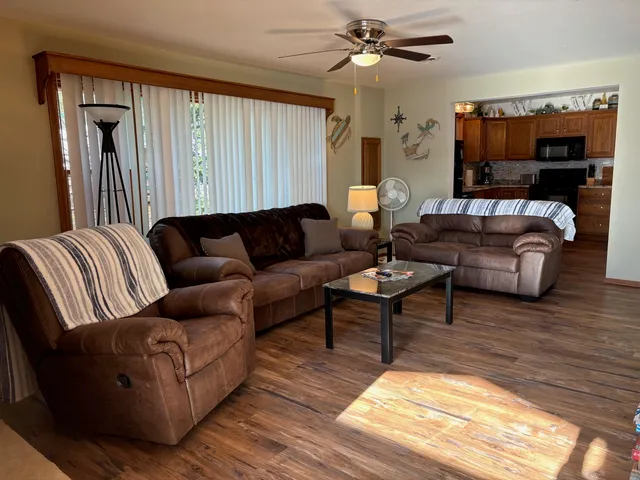 $489,900 | 13763 Lake Shore Lane, Mountain, WI 54149