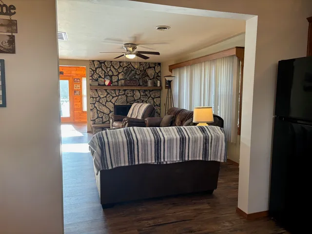 $489,900 | 13763 Lake Shore Lane, Mountain, WI 54149