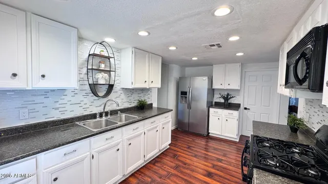 $459,900 | 401 South 1st Street, Williams, AZ 86046