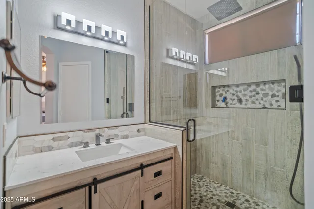 a bathroom with a toilet