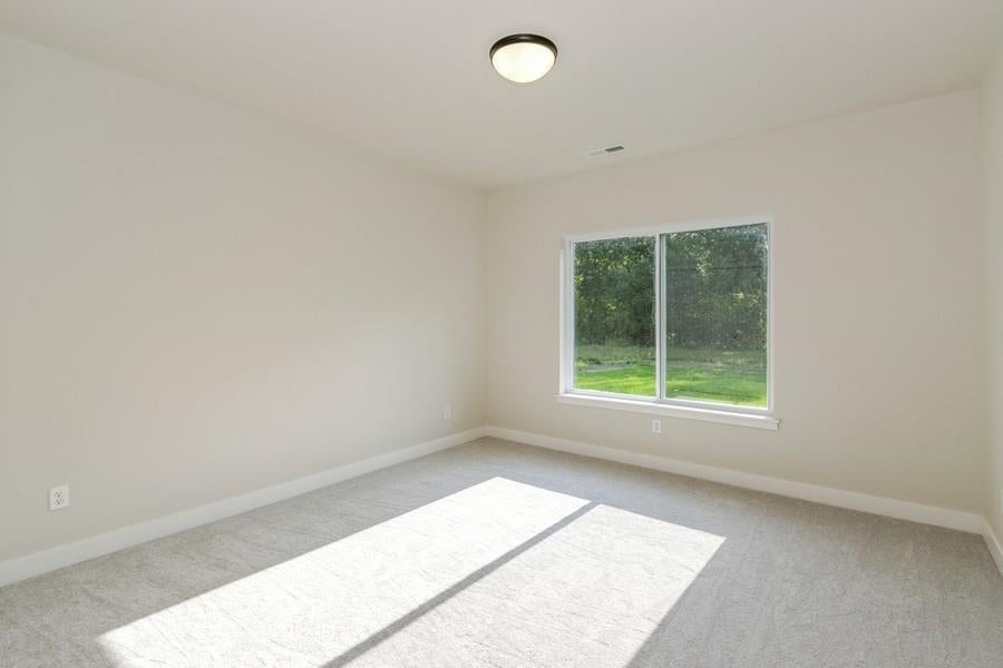 818 High Rdg Trail Solon, IA 52333 - Photo 33 of 38 Gallery Image 33