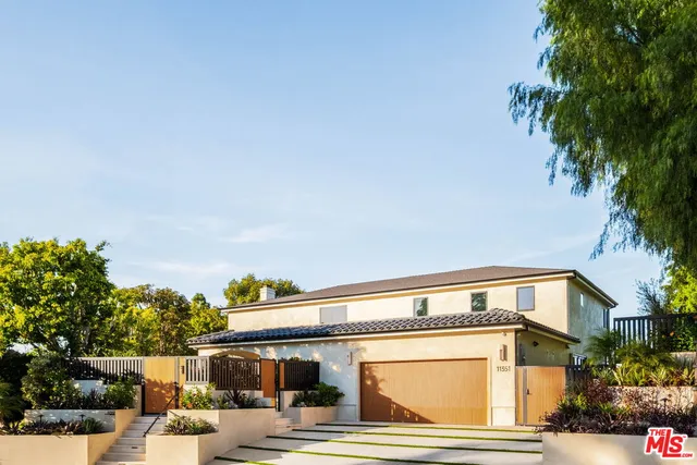 $4,698,000 | 11351 Dona Lisa Drive, Studio City, CA 91604
