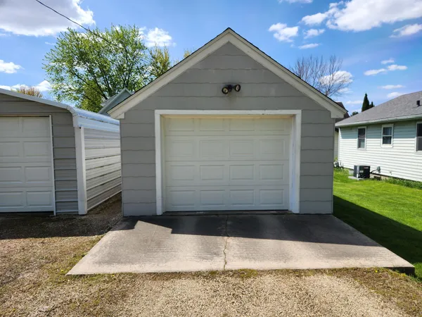 $175,000 | 108 Bergen Street Northwest, Adams, MN 55909