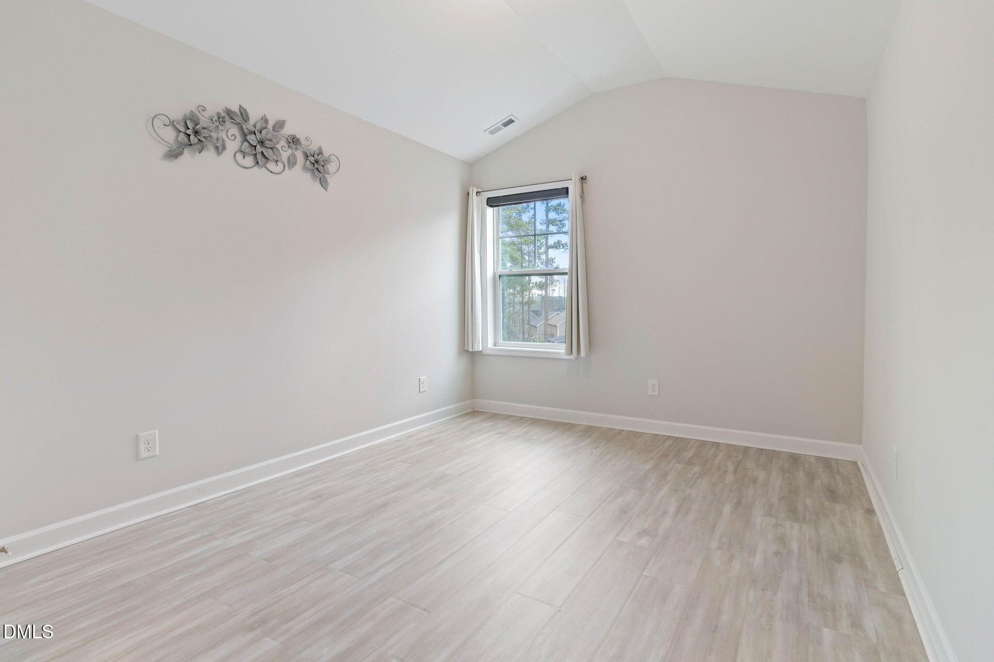 365 Timber Skip Drive Spring Lake, NC 28390 - Photo 25 of 41 24-web-or-mls-IMG_9531