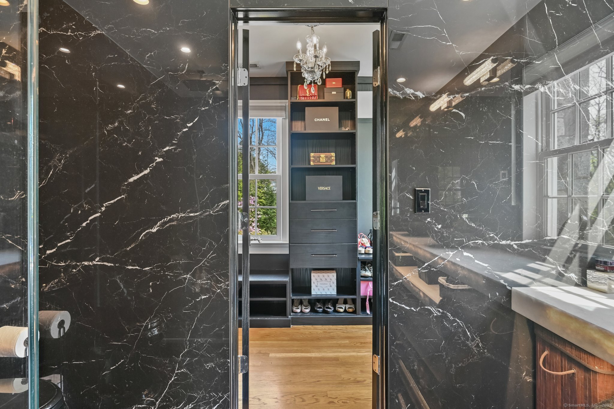 33 Cliffdale Road Greenwich, CT 06831 - Photo 22 of 40