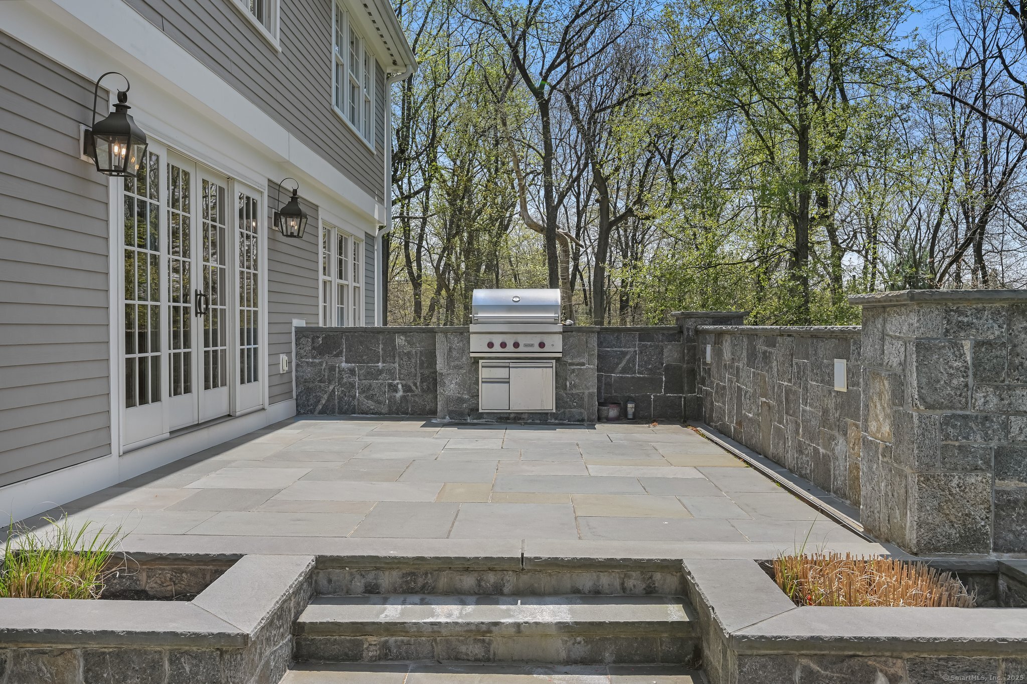 33 Cliffdale Road Greenwich, CT 06831 - Photo 34 of 40