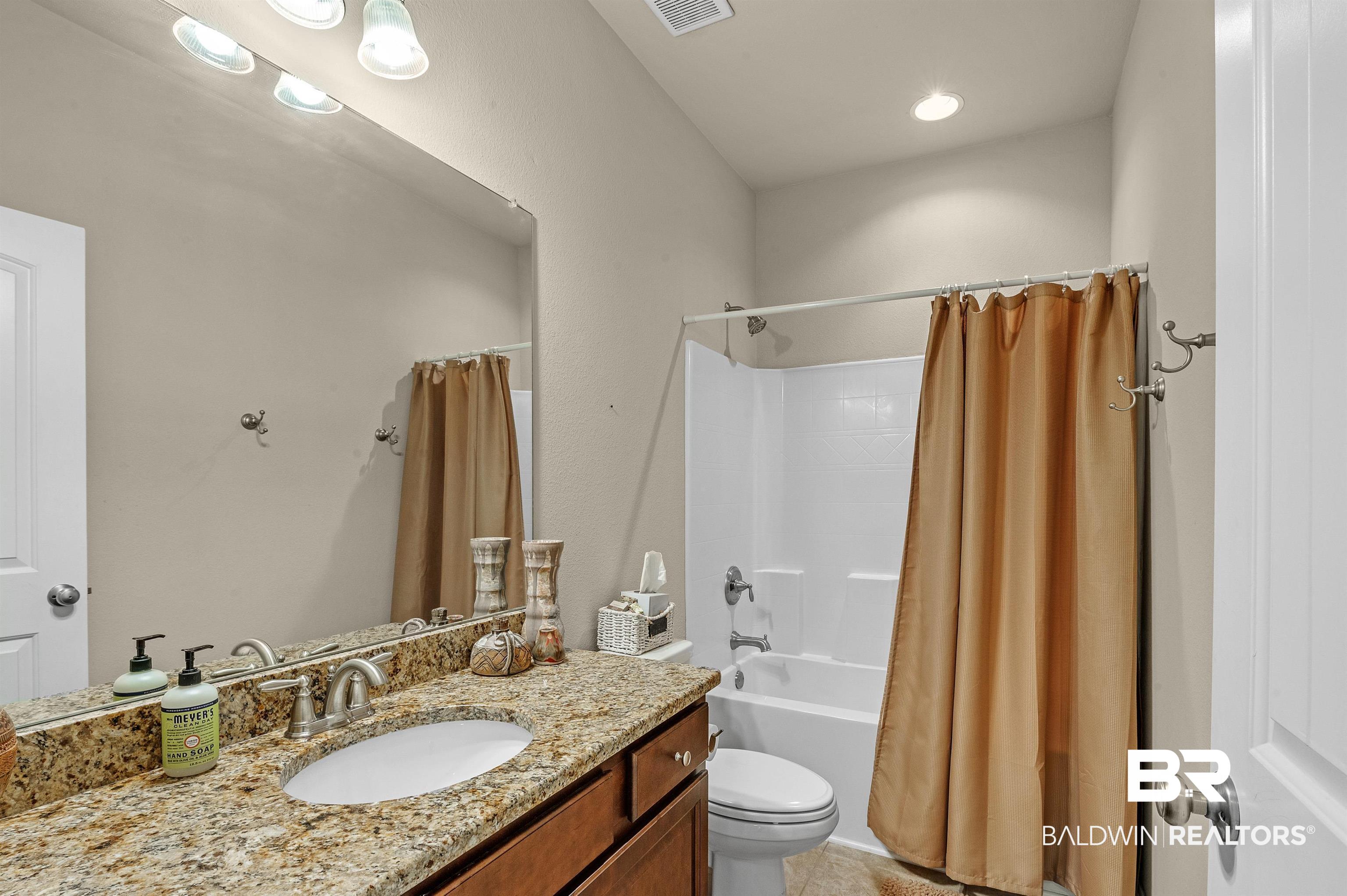 9812 Carnoustie Court Foley, AL 36535 - Photo 33 of 50 Bathroom 3