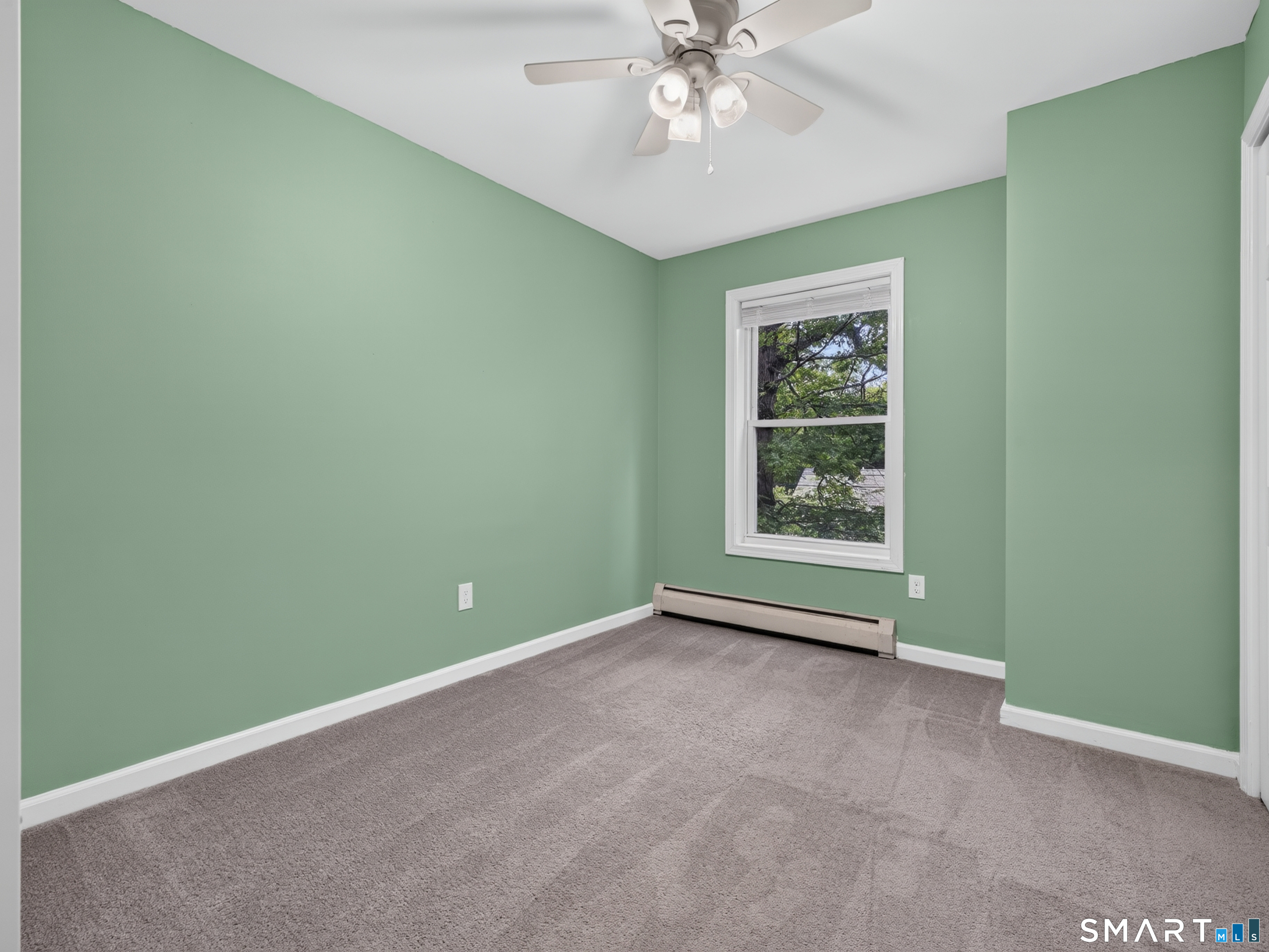 46 Spring Glen Road East Lyme, CT 06357 - Photo 25 of 40