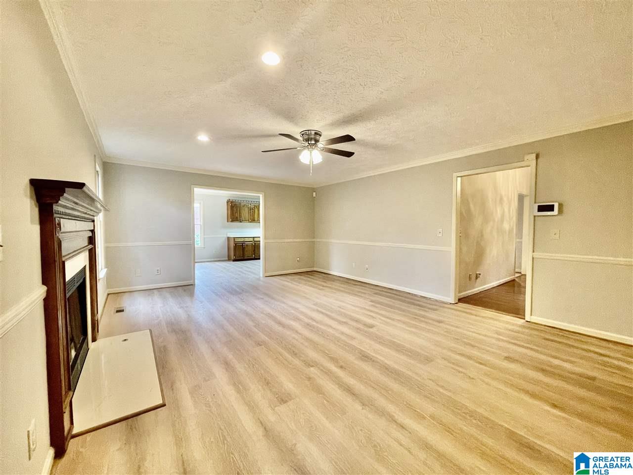 1222 Woodmont Road Anniston, AL 36207 - Photo 4 of 50