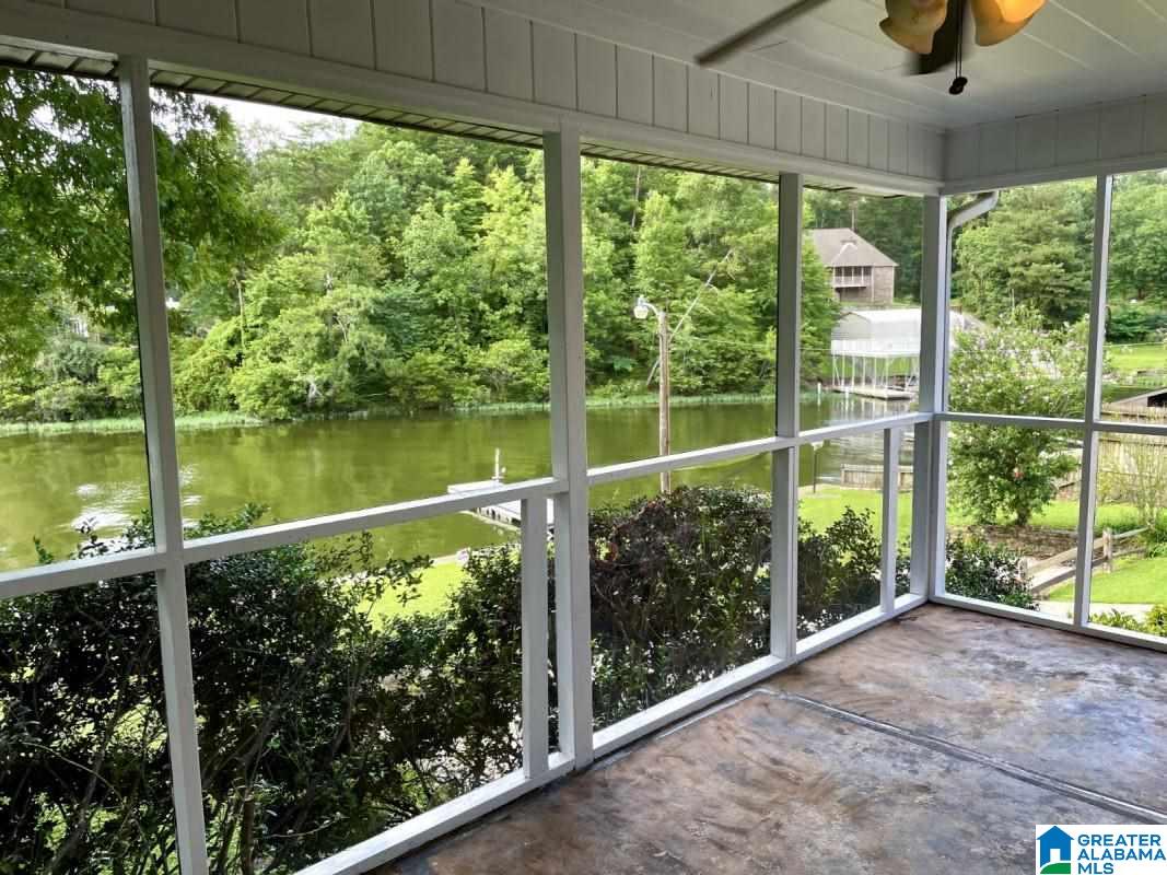 216 Lakeshore Drive Oneonta, AL 35121 - Photo 8 of 17