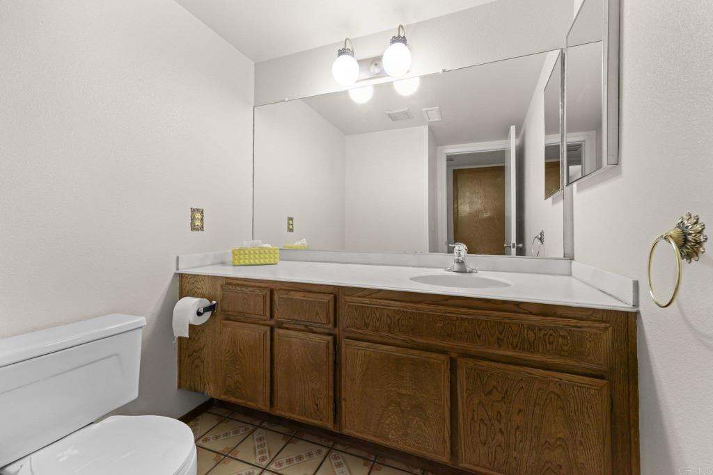 10527 Moorpark Street Spring Valley, CA 91978 - Photo 19 of 42 1/2 bath on 1st floor