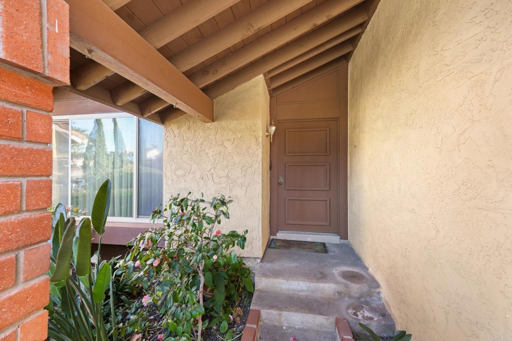 10527 Moorpark Street Spring Valley, CA 91978 - Photo 6 of 42