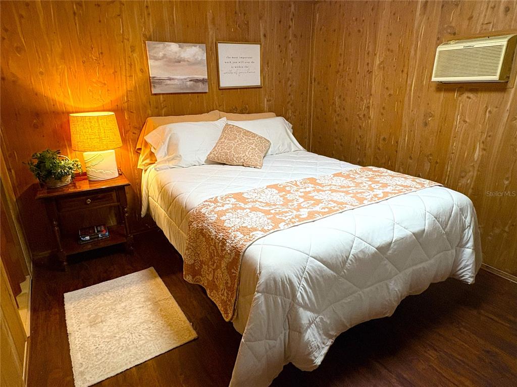 6608 Oregon Street Bradenton, FL 34207 - Photo 12 of 37