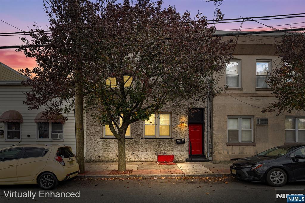 a car parked in front of a building