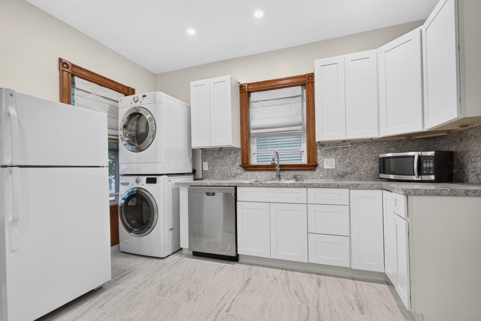 45 Edwin Street, Unit 2 Boston, MA 02124 - Photo 2 of 21 Gallery Image 2
