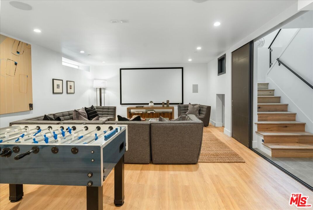 616 North Fuller Avenue Los Angeles, CA 90036 - Photo 33 of 68