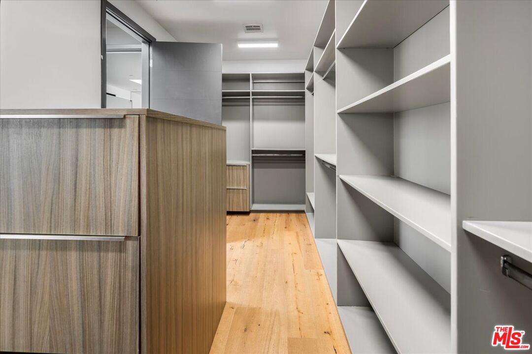 616 North Fuller Avenue Los Angeles, CA 90036 - Photo 48 of 68