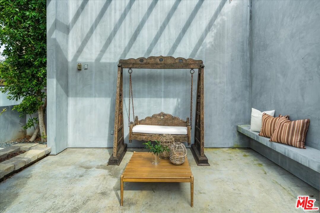 616 North Fuller Avenue Los Angeles, CA 90036 - Photo 61 of 68