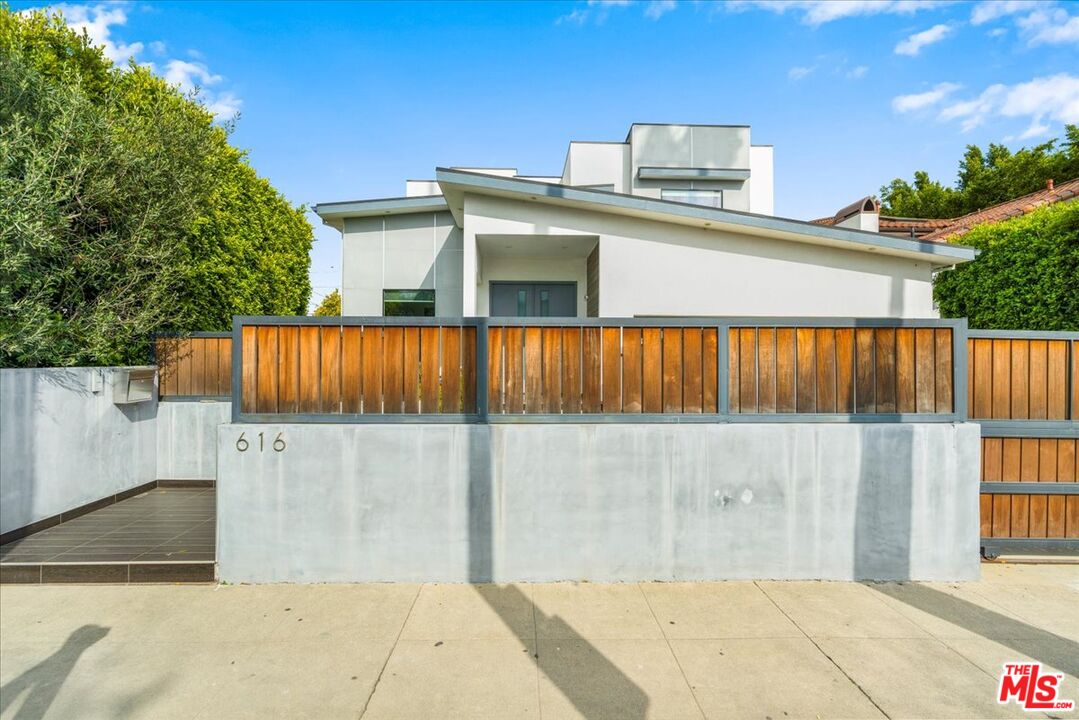 616 North Fuller Avenue Los Angeles, CA 90036 - Photo 63 of 68