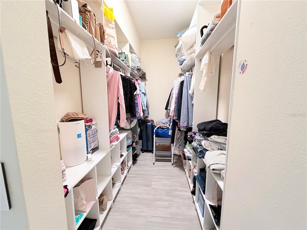 5634 Tanagerlake Road Lithia, FL 33547 - Photo 30 of 46