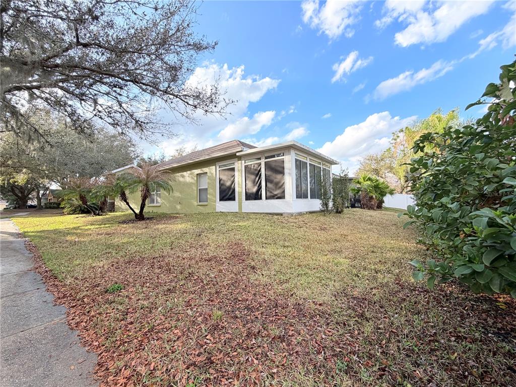 5634 Tanagerlake Road Lithia, FL 33547 - Photo 46 of 46