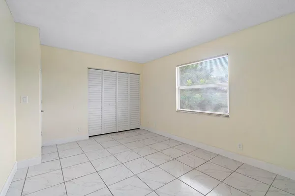 $2,200 | 4094 Kirk Road, Lake Worth, FL 33461