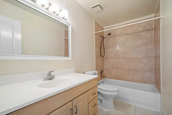 $2,200 | 4094 Kirk Road, Lake Worth, FL 33461