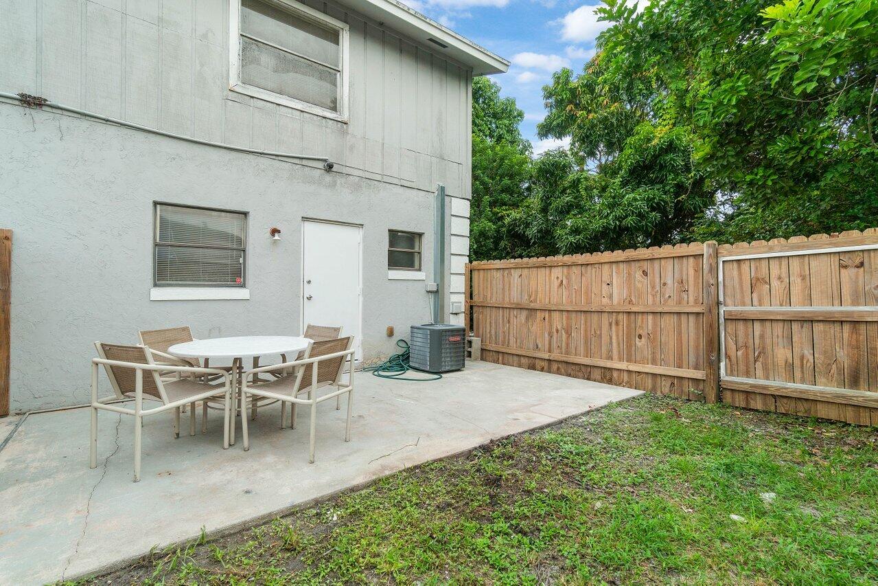 4094 Kirk Road Lake Worth, FL 33461 - Photo 22 of 22 022-4094KirkRoad-LakeWorth-FL-33461-SMAL