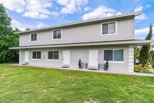 $2,200 | 4094 Kirk Road, Lake Worth, FL 33461