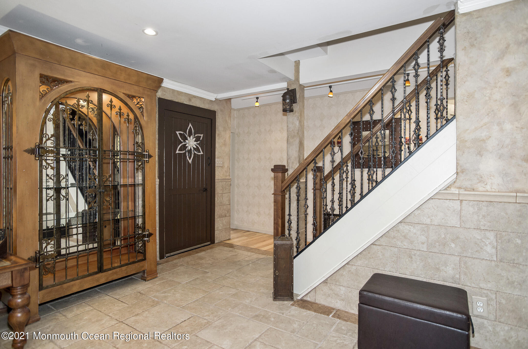 511 Cerrina Road Jackson, NJ 08527 - Photo 9 of 46 a view of an entryway with wooden floor