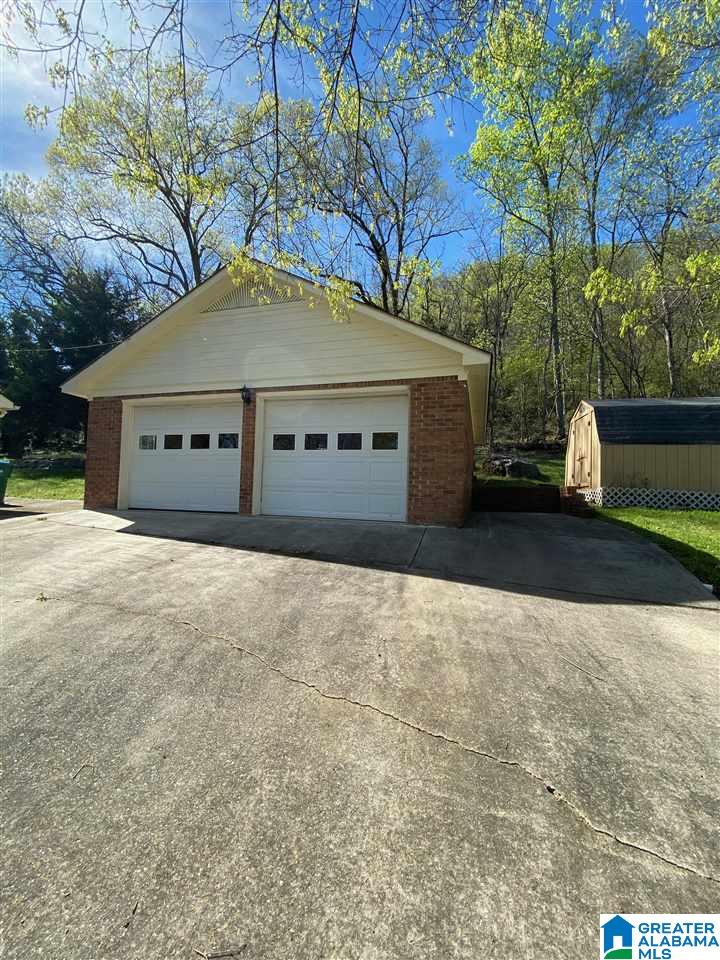 1302 Park Avenue Oneonta, AL 35121 - Photo 37 of 48