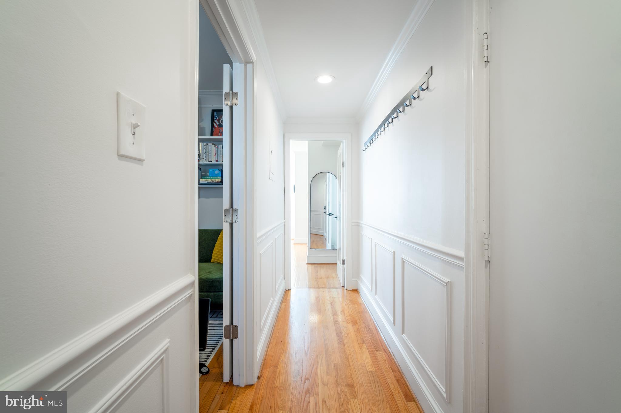 207 R Street Northwest, Unit 5 Washington, DC 20001 - Photo 10 of 22