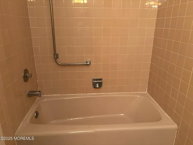 $79,000 | 138 Hudson Parkway, Unit B, Whiting, NJ 08759