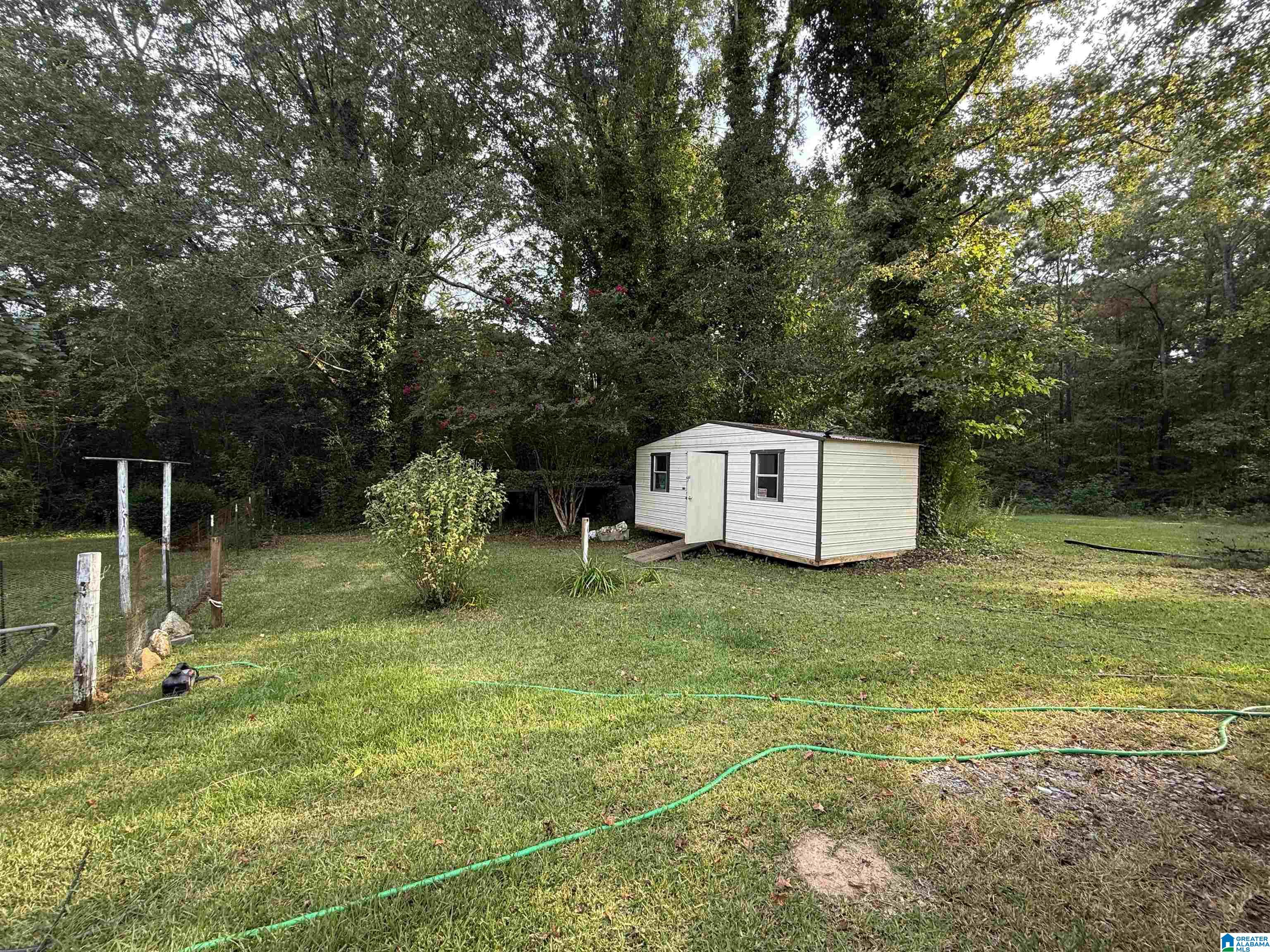 400 Broadleaf Drive Talladega, AL 35160 - Photo 5 of 32
