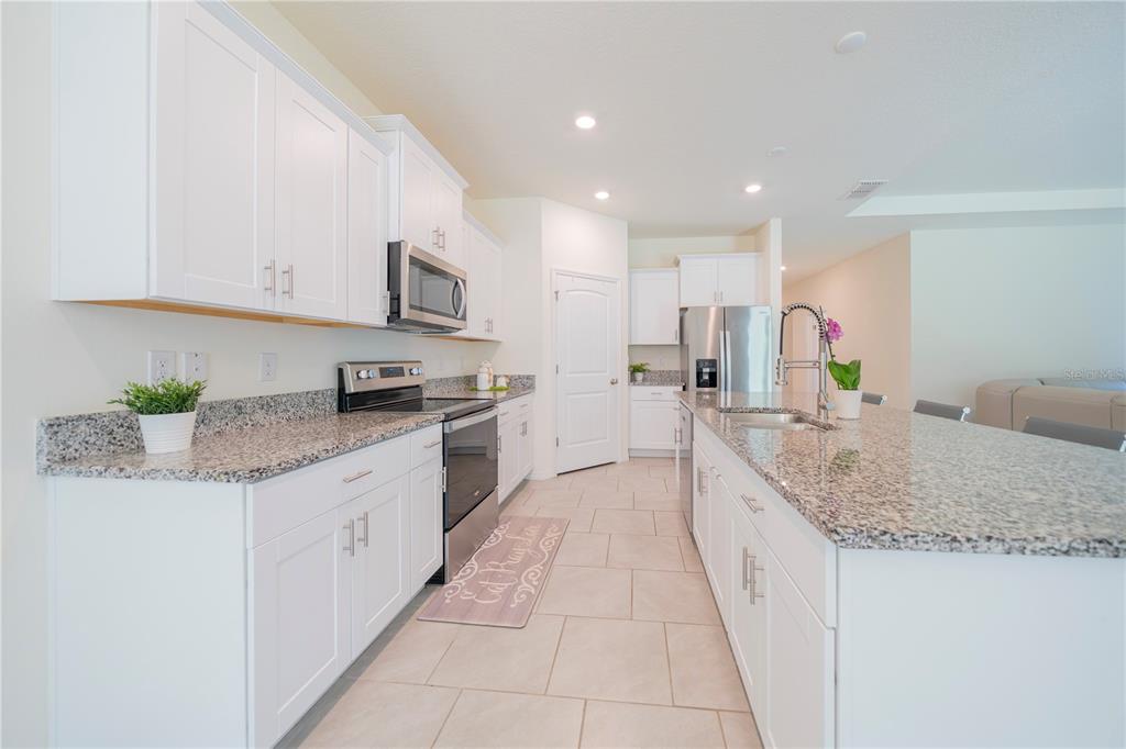 1624 Barberry Drive Kissimmee, FL 34744 - Photo 8 of 30